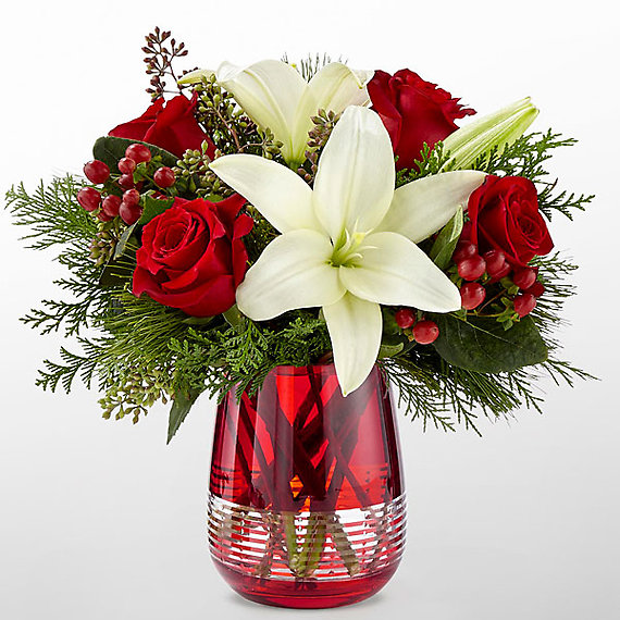The Festive Holiday Bouquet by Vera Wang