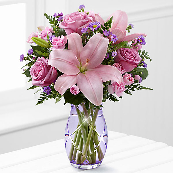 The Graceful Wonder Bouquet by Better Homes and Gardens&r