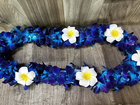 Blue Orchid Lei - Foam Plumerias