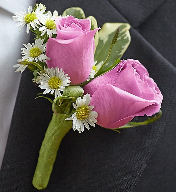 Elegance Boutonniere