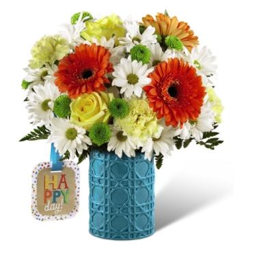 The FTD&reg; Happy Day&trade; Birthday Bouquet by Hallmark