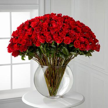 Breathless Luxury Rose Bouquet 100 Premium Long-Stemmed Rose